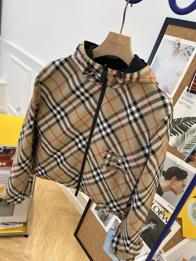 Burberry Outwear